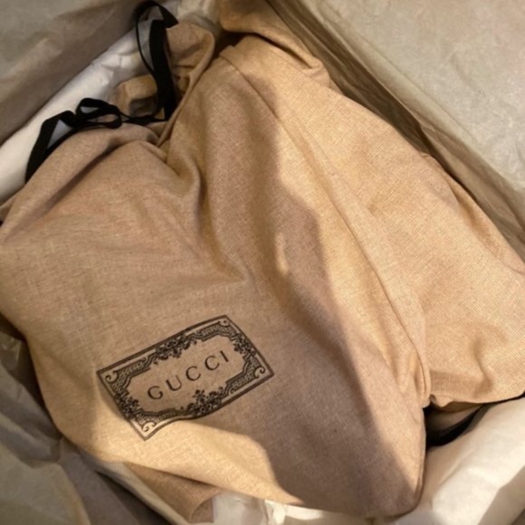 Brand new Gucci sneakers - Picture 5 of 6